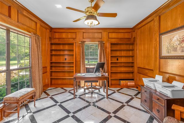 10198 Castanedo Court, Keithville, LA 71047