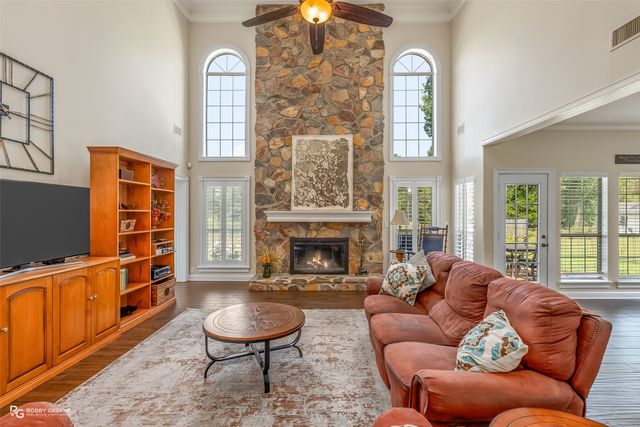 10198 Castanedo Court, Keithville, LA 71047