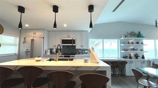 1041 Hillsboro 3, Hillsboro Beach, FL 33062