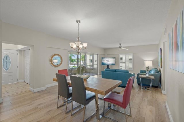 6146 MIDNIGHT PASS ROAD 12S, Sarasota, FL 34242