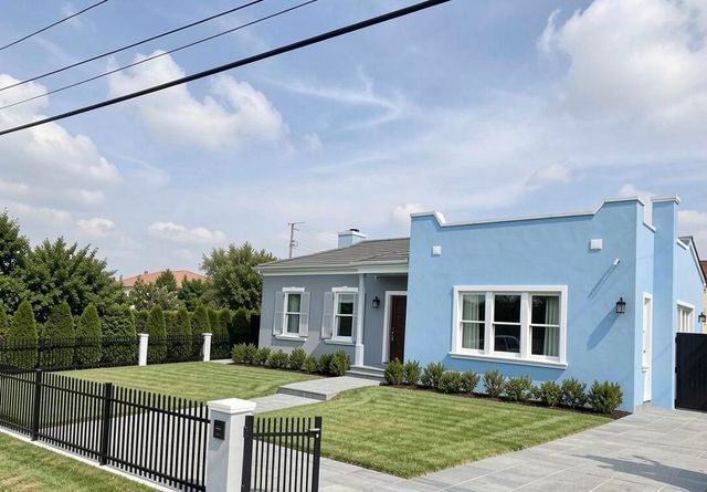 120 NW 4th Avenue, Boynton Beach, FL 33435