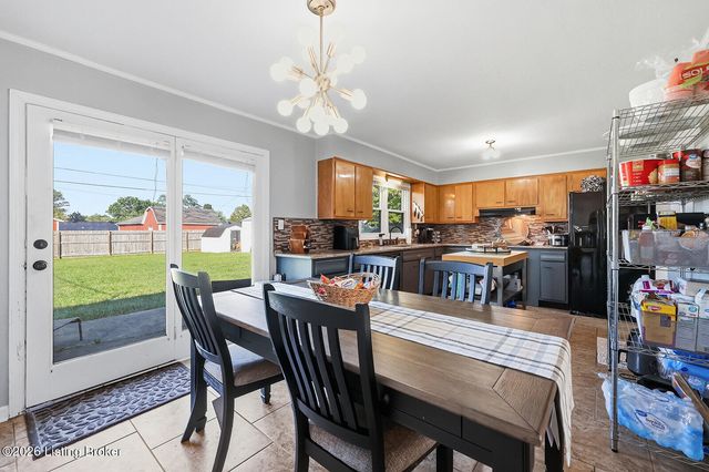 111 Park Ln, Lawrenceburg, KY 40342