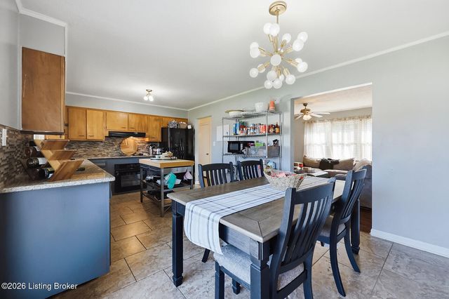 111 Park Ln, Lawrenceburg, KY 40342