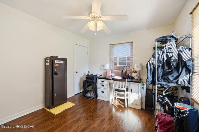 111 Park Ln, Lawrenceburg, KY 40342
