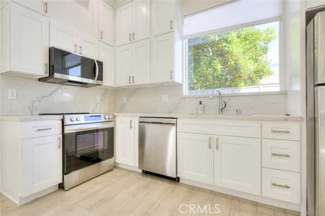 353 N Mariposa, Burbank, CA 91506