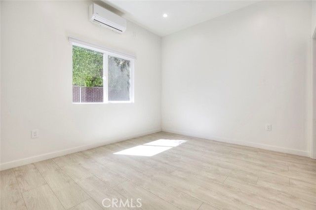 353 N Mariposa, Burbank, CA 91506