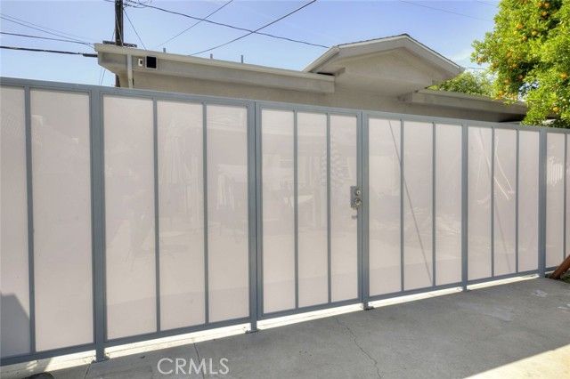 353 N Mariposa, Burbank, CA 91506