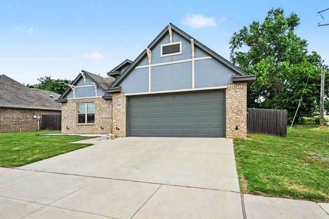 977 Sam Street, Springtown, TX 76082