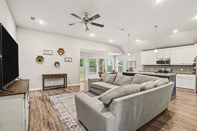 977 Sam Street, Springtown, TX 76082