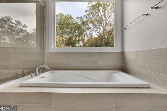 3245 Lynwood Drive NE, Atlanta, GA 30319