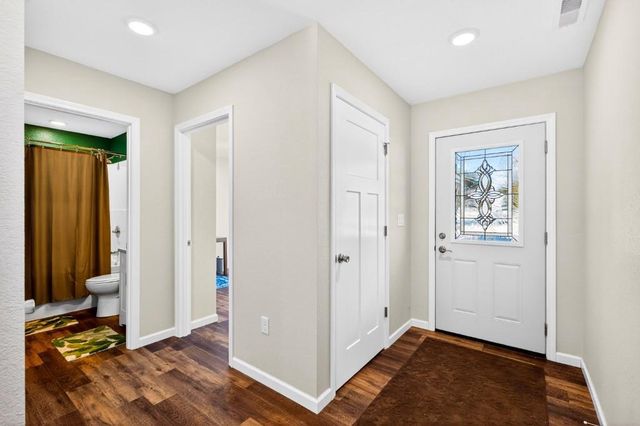 15565 Pine Point Drive, Hayward, WI 54843