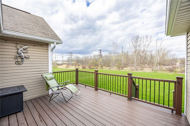 929 Surrey Hill Way, Henrietta, NY 14623