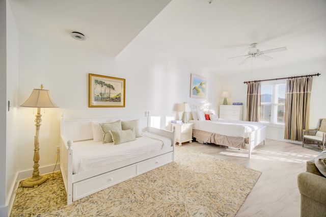 95 Laura Hamilton Boulevard UNIT 305, Santa Rosa Beach, FL 32459
