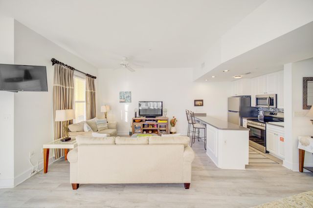 95 Laura Hamilton Boulevard UNIT 305, Santa Rosa Beach, FL 32459