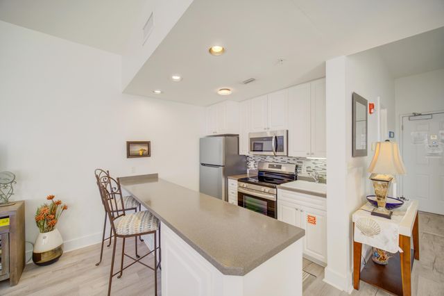 95 Laura Hamilton Boulevard UNIT 305, Santa Rosa Beach, FL 32459