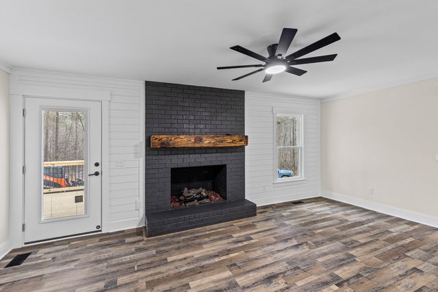 641 Mealing Road, North Augusta, SC 29860