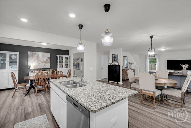 5 Honeysuckle Court, Guyton, GA 31312