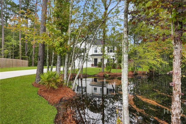 5 Honeysuckle Court, Guyton, GA 31312