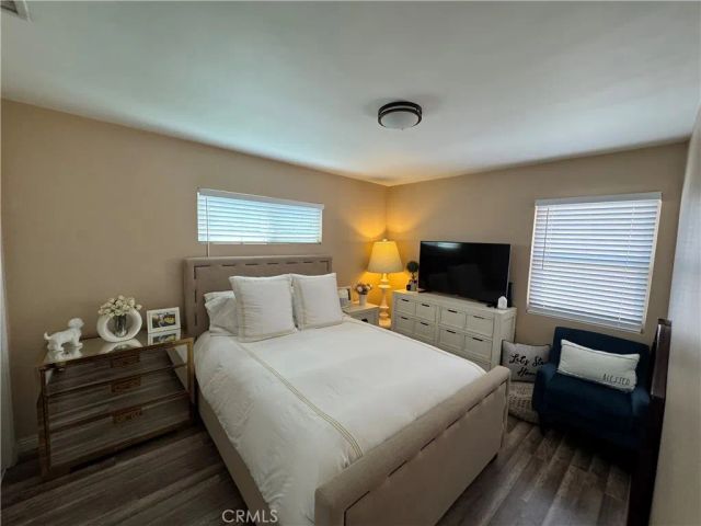15057 Paddock, Los Angeles, CA 91342