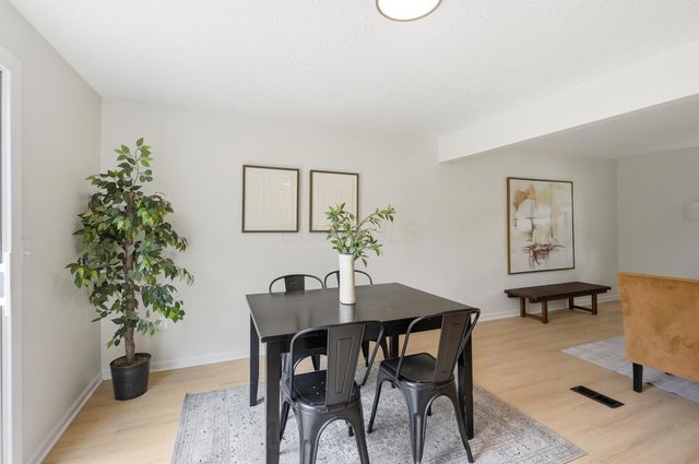 3466 Westpoint Drive, Columbus, OH 43232