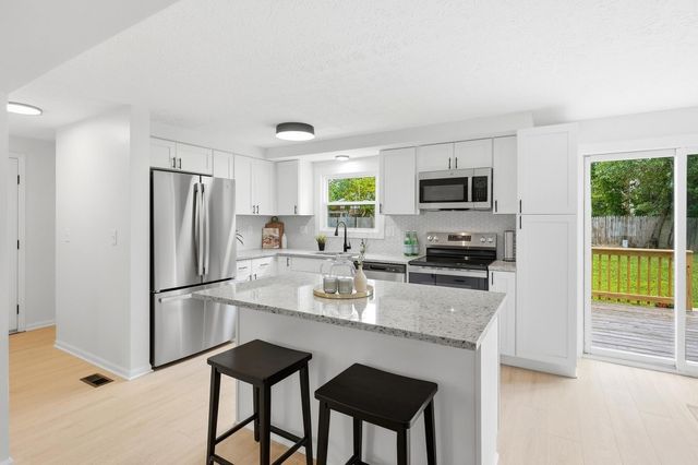 3466 Westpoint Drive, Columbus, OH 43232