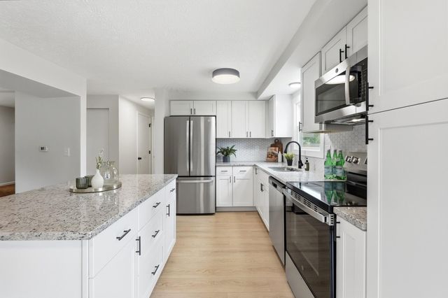 3466 Westpoint Drive, Columbus, OH 43232
