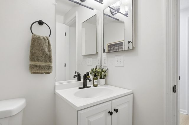 3466 Westpoint Drive, Columbus, OH 43232