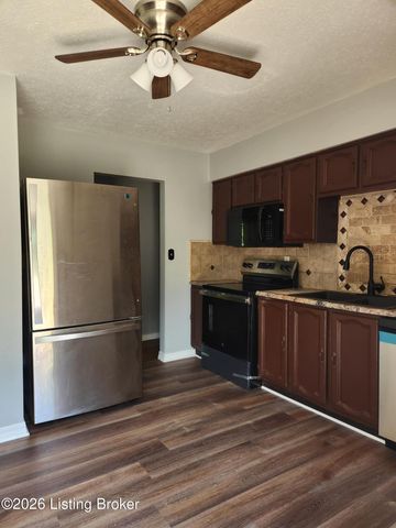 8016 Edsel Ln, Louisville, KY 40291