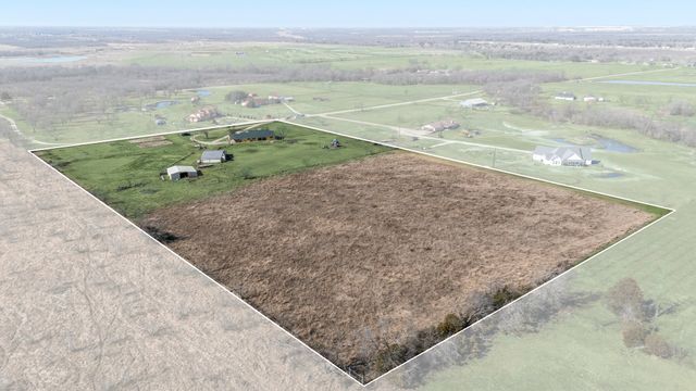 1439 Davis Lane, Terrell, TX 75160