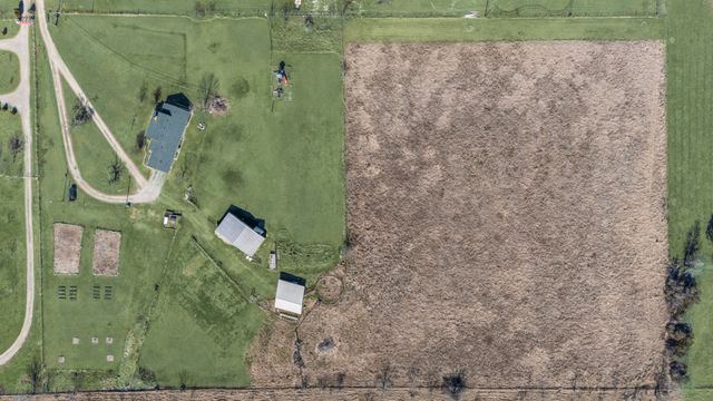 1439 Davis Lane, Terrell, TX 75160