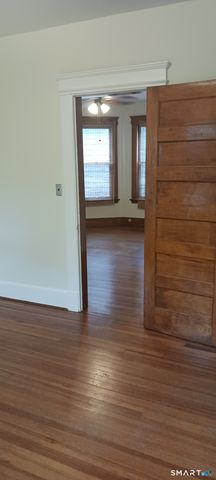 126 Edwards Street, New Haven, CT 06511