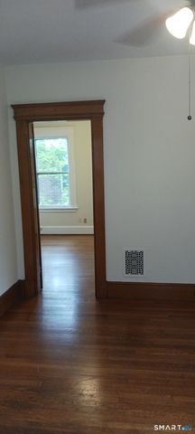 126 Edwards Street, New Haven, CT 06511