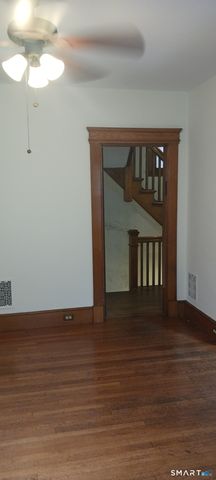 126 Edwards Street, New Haven, CT 06511