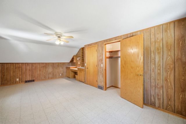 4825 Oregon Avenue N, New Hope, MN 55428