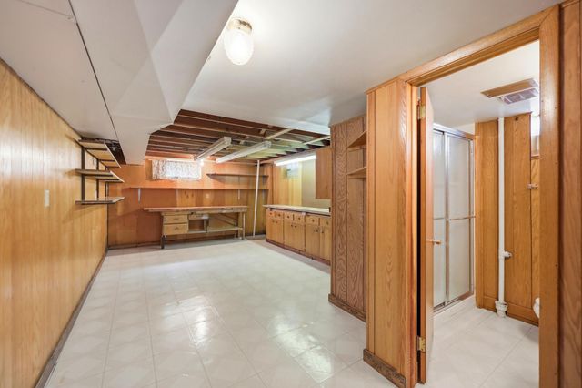 4825 Oregon Avenue N, New Hope, MN 55428