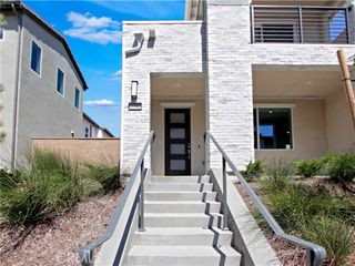 230 Sora, Irvine, CA 92618