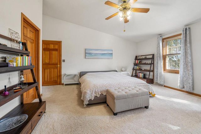 1757 SUNNYSIDE LANE, De Pere, WI 54115