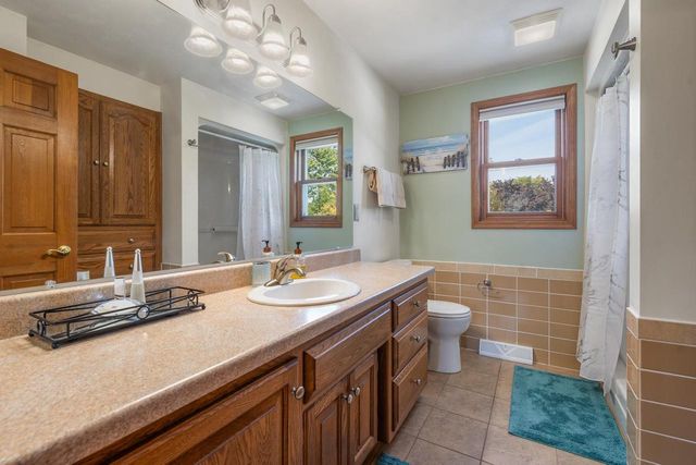 1757 SUNNYSIDE LANE, De Pere, WI 54115