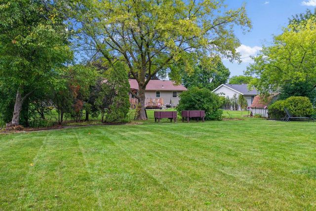 1757 SUNNYSIDE LANE, De Pere, WI 54115