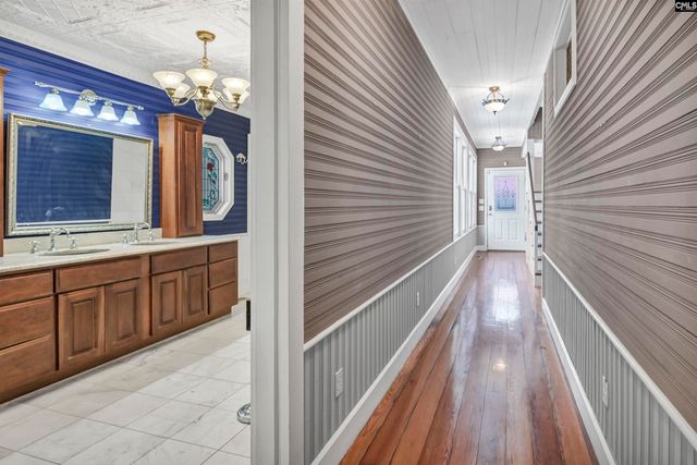 228 Line Street, Batesburg, SC 29006