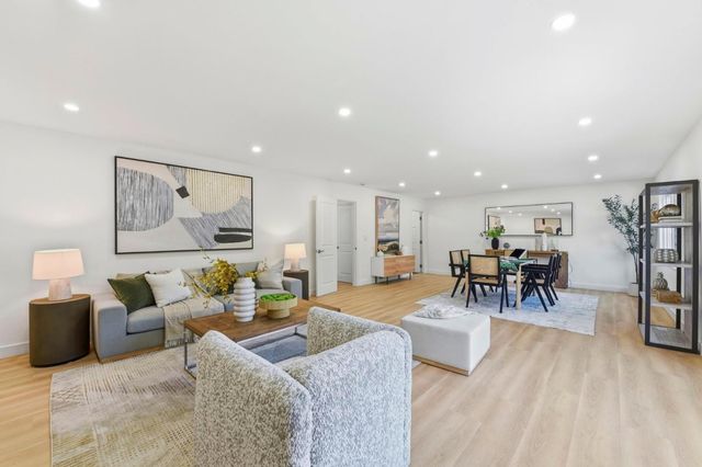 2957 Taper Avenue, Santa Clara, CA 95051