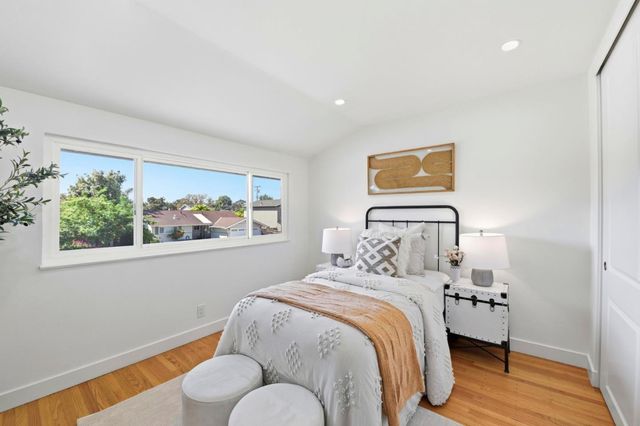 2957 Taper Avenue, Santa Clara, CA 95051