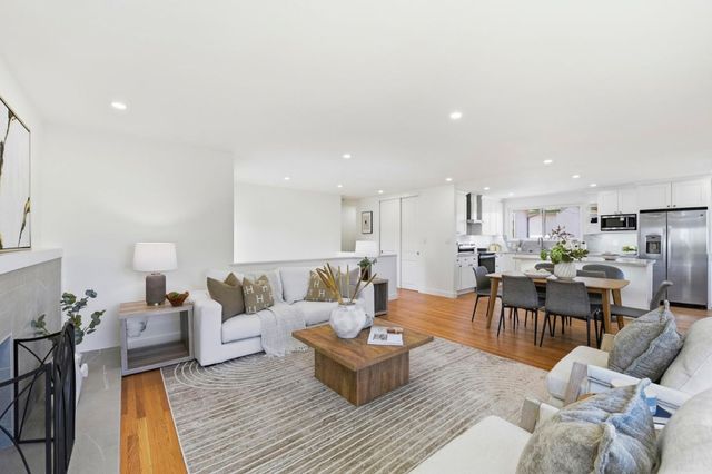 2957 Taper Avenue, Santa Clara, CA 95051