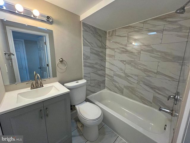 2724 SPAULDING AVE, Baltimore, MD 21215