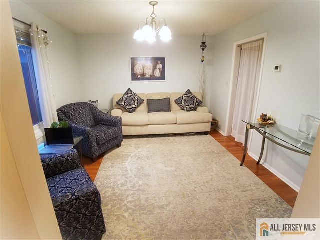 53 Regal Drive, South Brunswick, NJ 08852