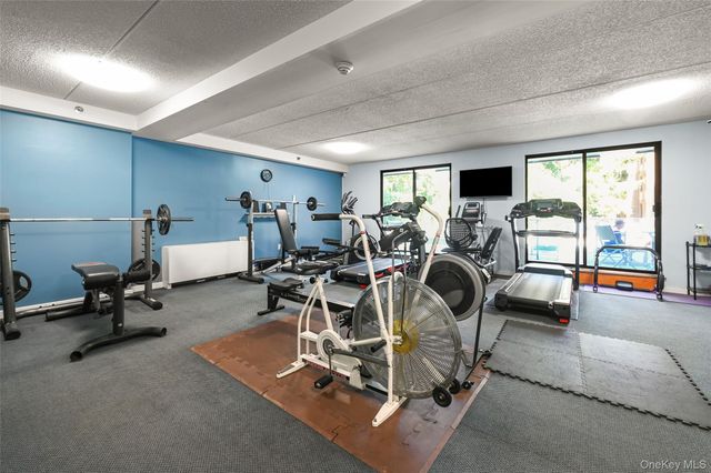 680 W Boston Post Road 3A, Mamaroneck, NY 10543