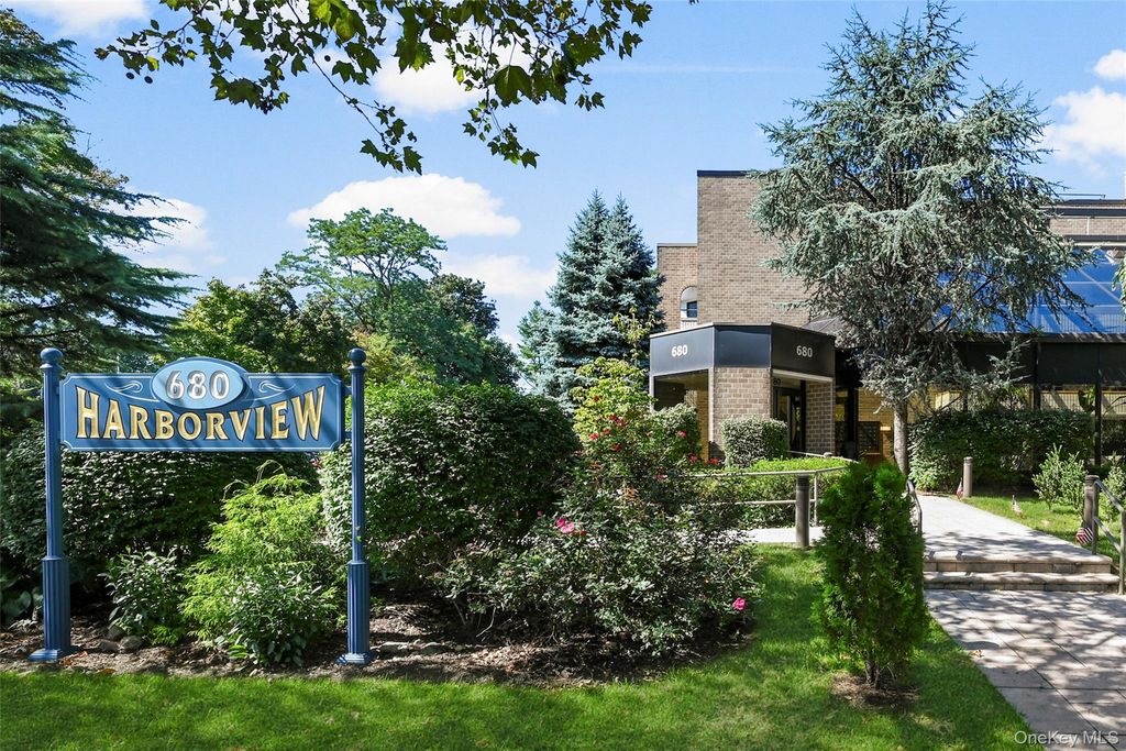 680 W Boston Post Road 3A, Mamaroneck, NY 10543 — photo 3