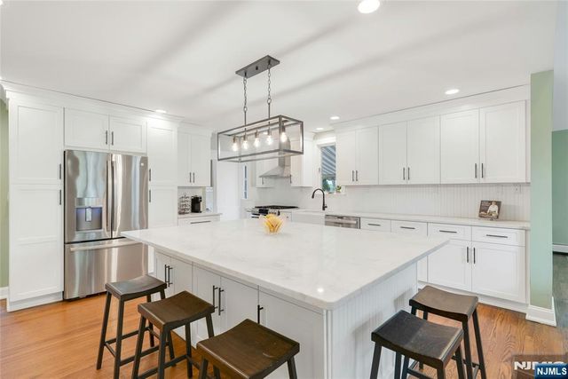 631 Cooper Avenue, Oradell, NJ 07649