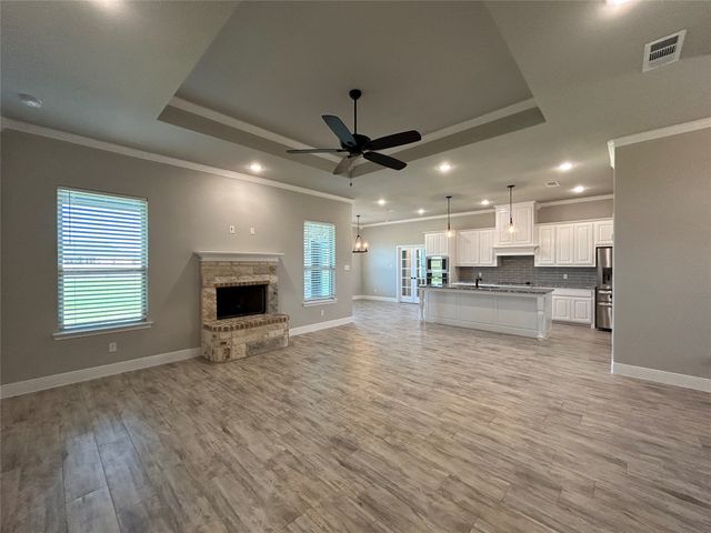 1025 Katie Court, Reno, TX 76020