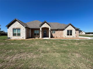 1025 Katie Court, Reno, TX 76020